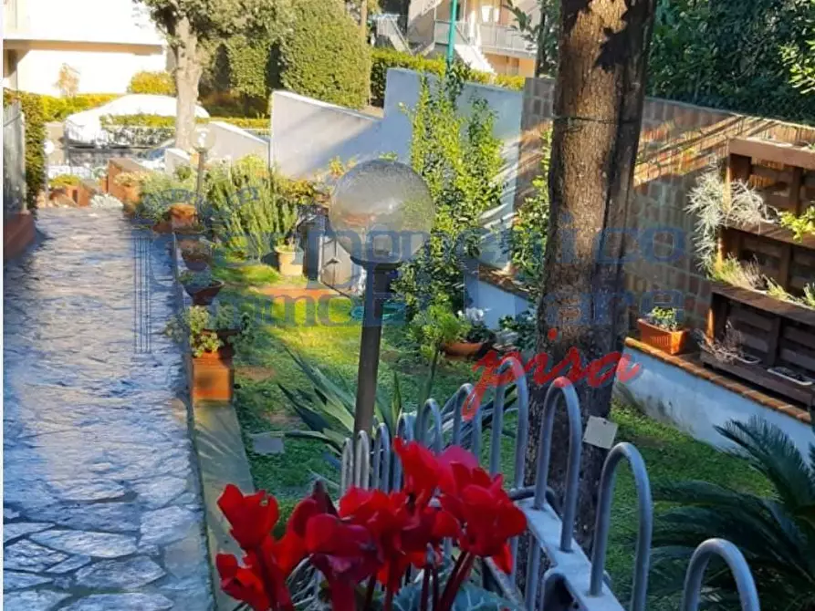 Immagine 10 di Casa quadrifamiliare in vendita  a Pisa