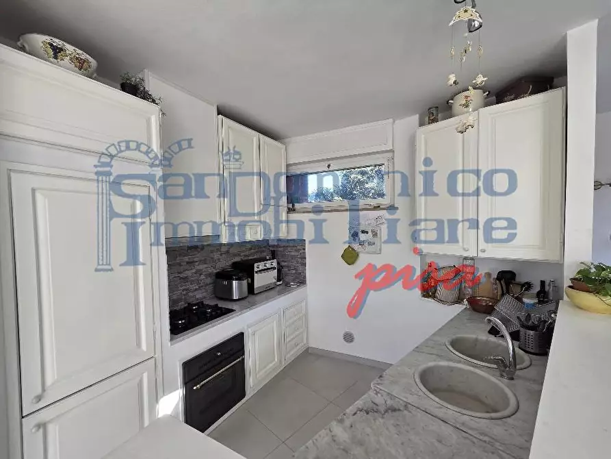 Immagine 3 di Casa quadrifamiliare in vendita  a Pisa