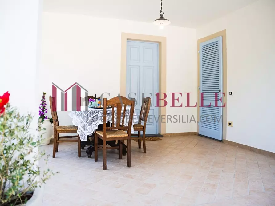 Immagine 4 di Casa indipendente in vendita  a Camaiore