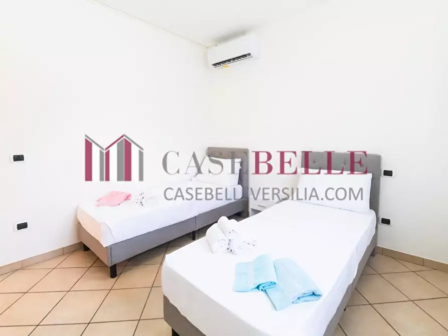 Immagine 19 di Casa indipendente in vendita  a Camaiore