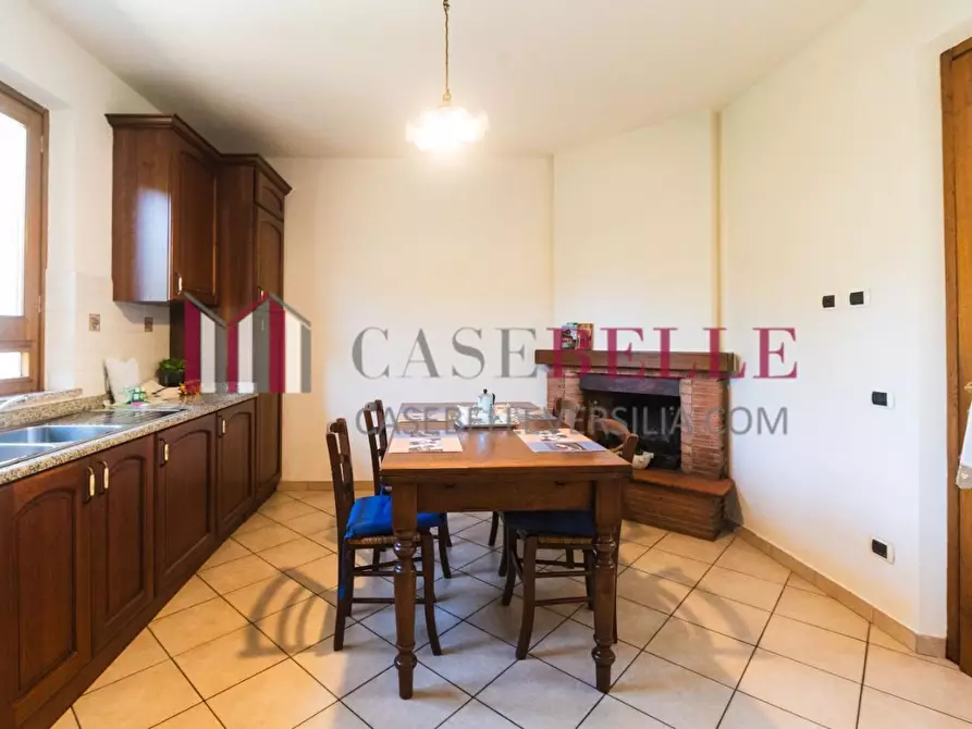 Immagine 12 di Casa indipendente in vendita  a Camaiore