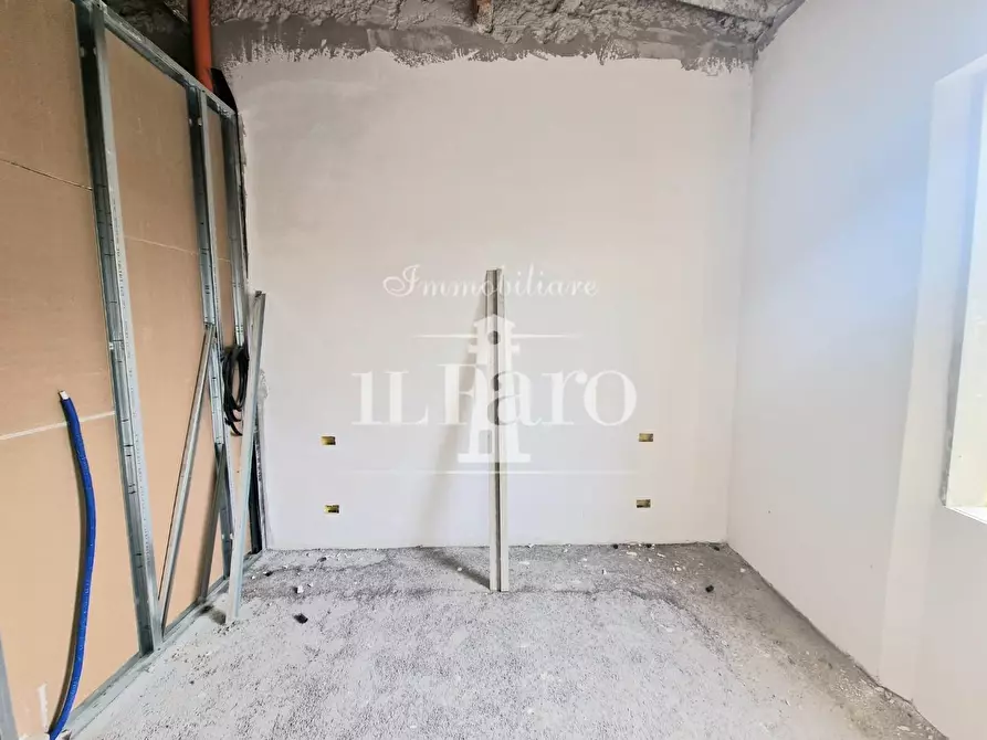 Immagine 19 di Terratetto in vendita  a Campi Bisenzio