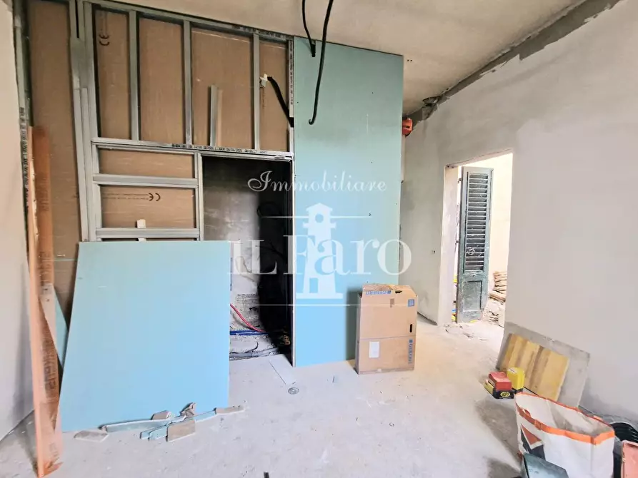 Immagine 5 di Terratetto in vendita  a Campi Bisenzio