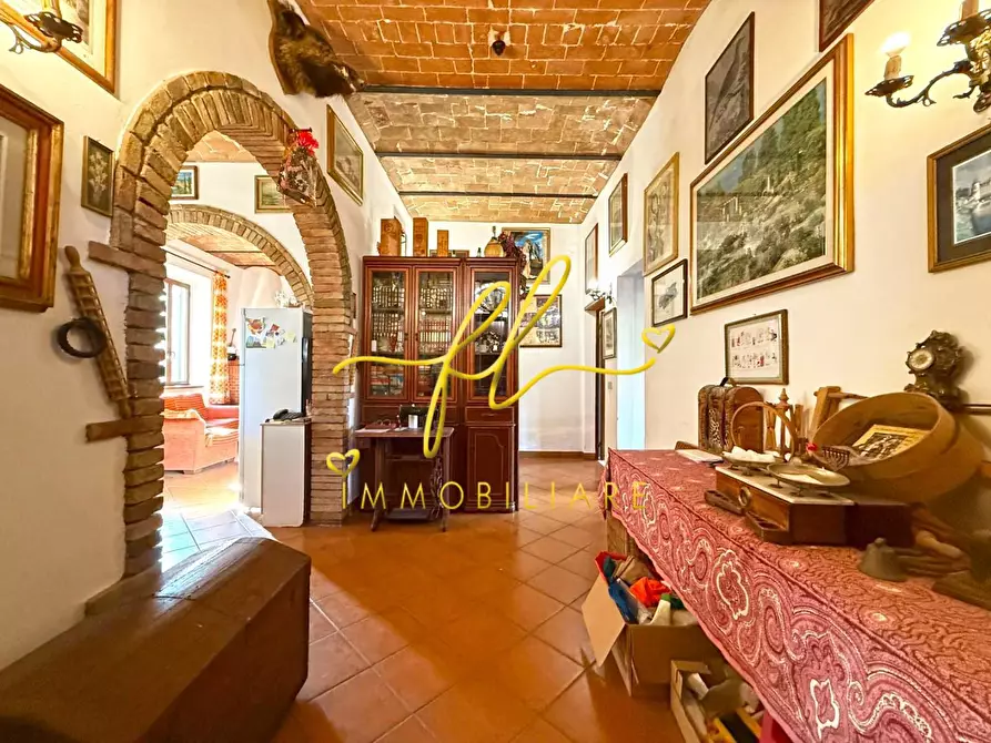 Immagine 2 di Appartamento in vendita  a Rosignano Marittimo