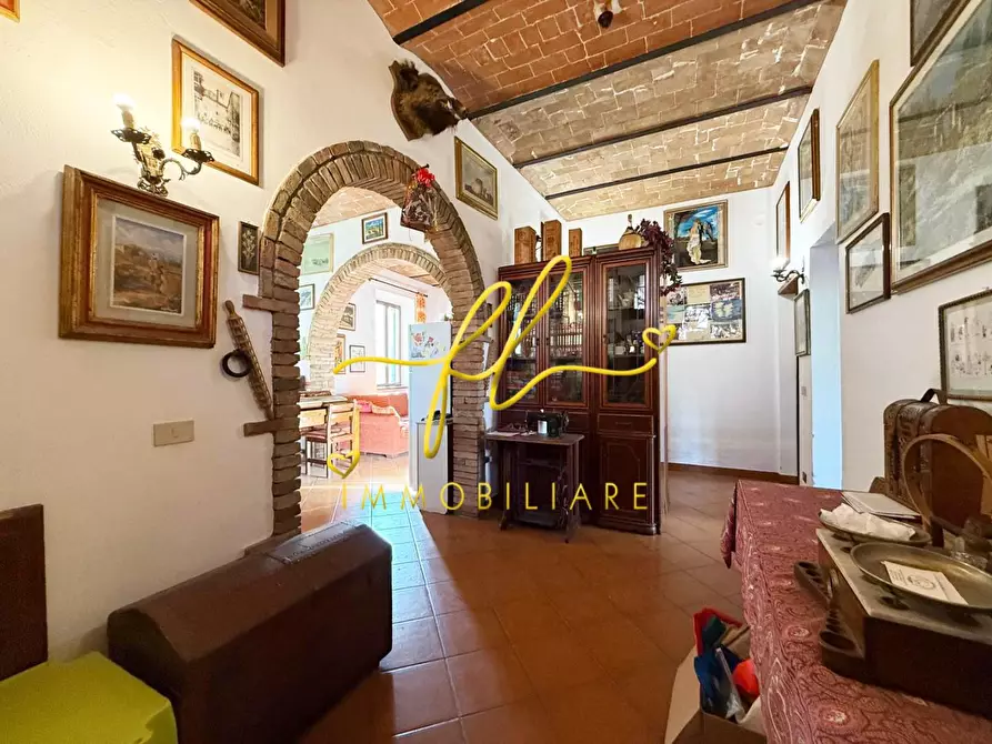 Immagine 4 di Appartamento in vendita  a Rosignano Marittimo