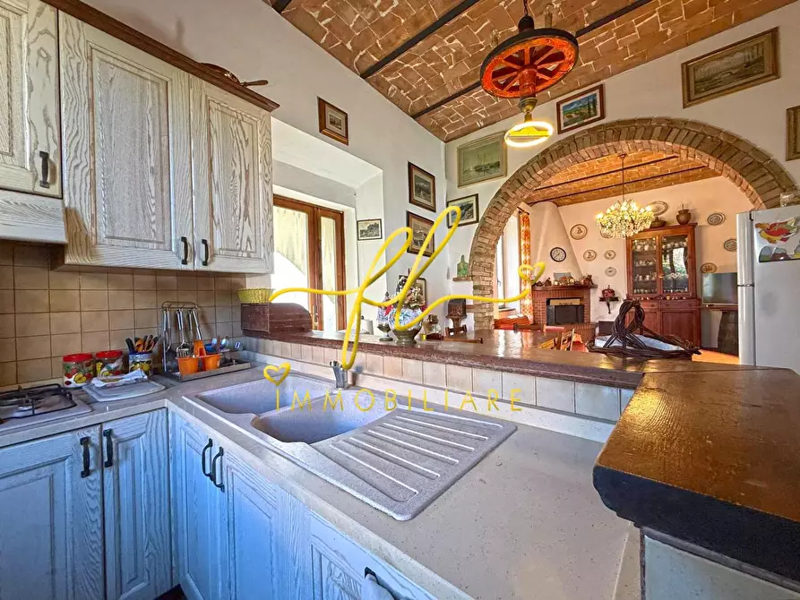 Immagine 16 di Appartamento in vendita  a Rosignano Marittimo