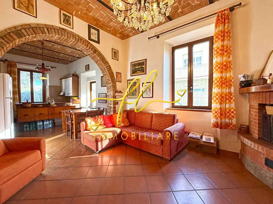 Immagine 6 di Appartamento in vendita  a Rosignano Marittimo