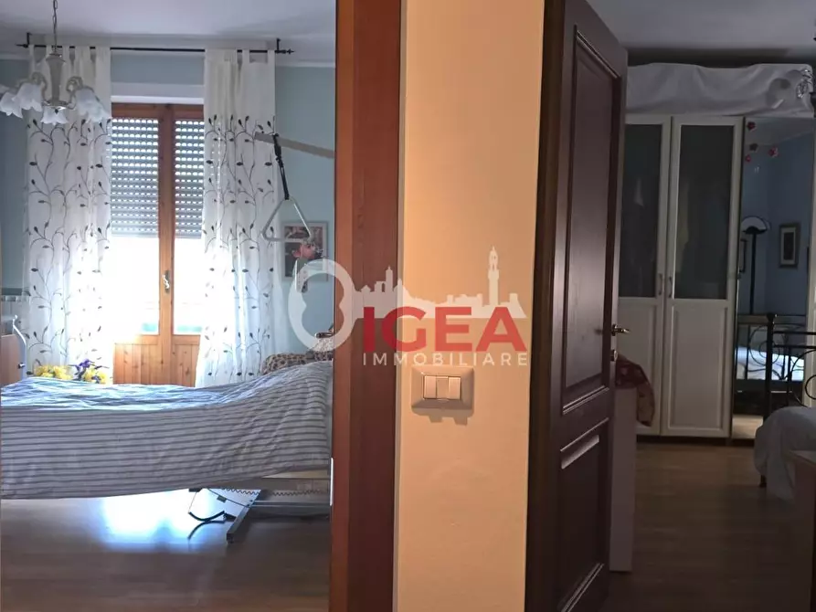 Immagine 20 di Appartamento in vendita  a Colle Di Val D'elsa