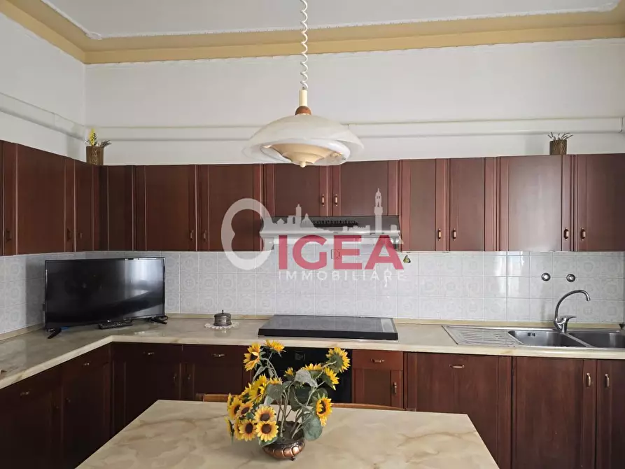 Immagine 11 di Appartamento in vendita  a Colle Di Val D'elsa