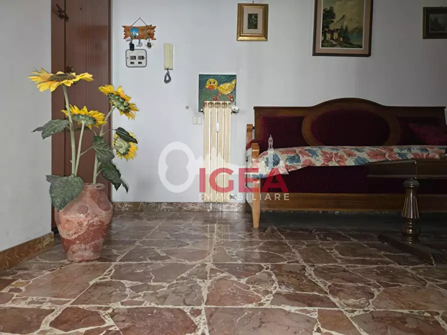 Immagine 23 di Appartamento in vendita  a Colle Di Val D'elsa