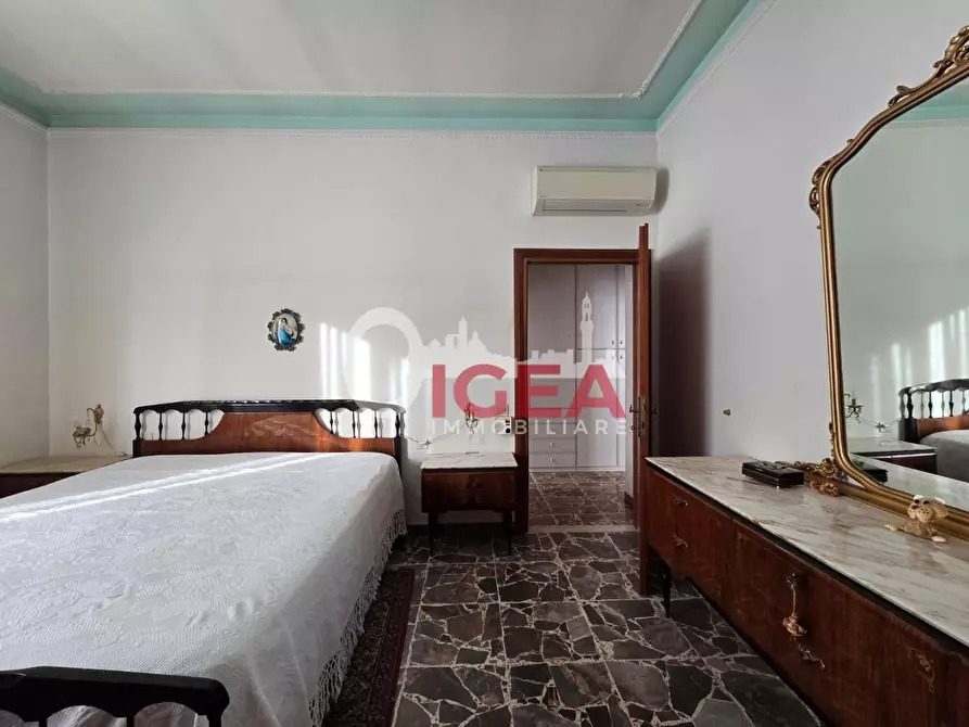 Immagine 35 di Appartamento in vendita  a Colle Di Val D'elsa