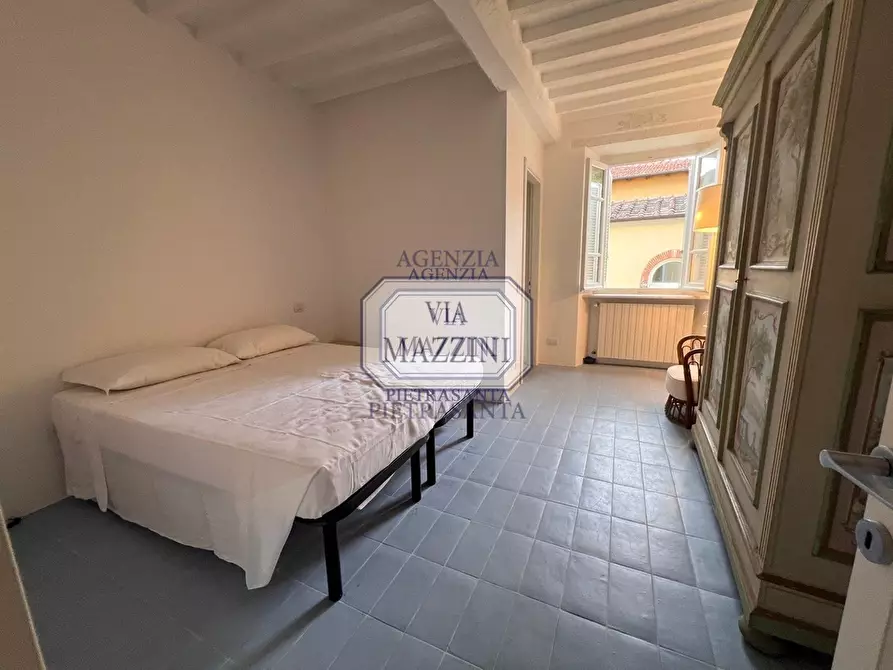 Immagine 21 di Casa bifamiliare in vendita  a Pietrasanta