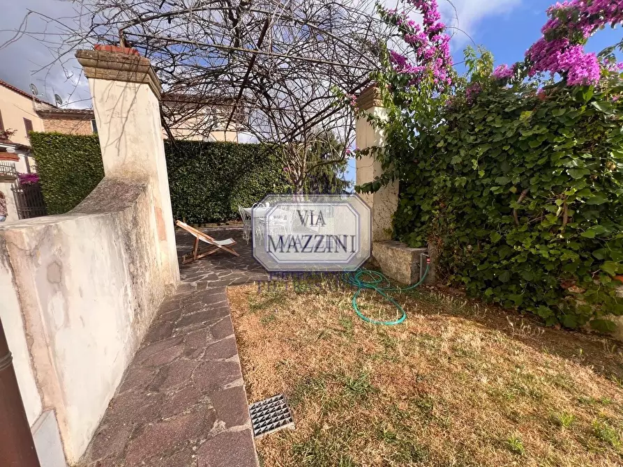 Immagine 11 di Casa bifamiliare in vendita  a Pietrasanta