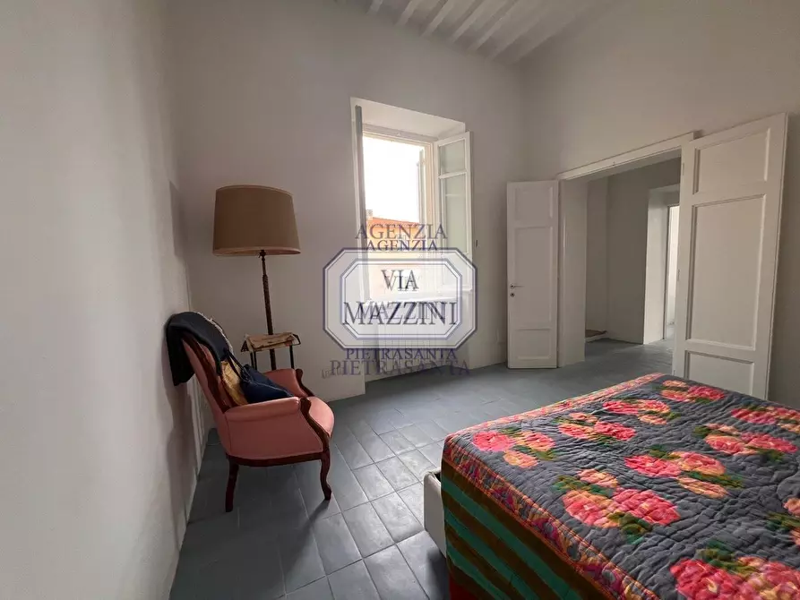 Immagine 18 di Casa bifamiliare in vendita  a Pietrasanta
