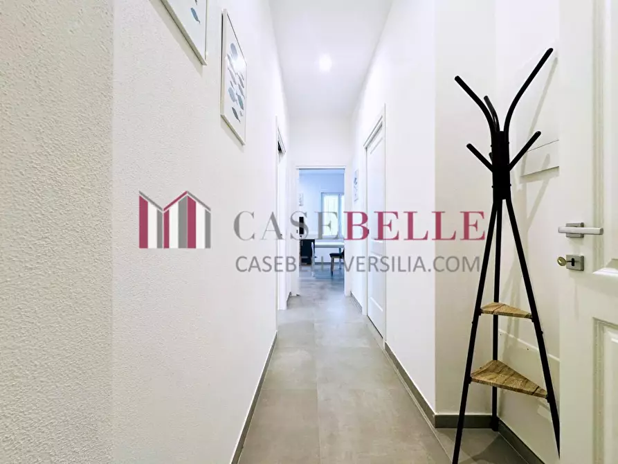 Immagine 27 di Appartamento in affitto  a Pietrasanta