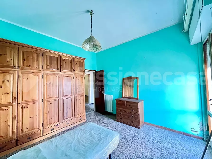 Immagine 10 di Appartamento in vendita  a Viareggio