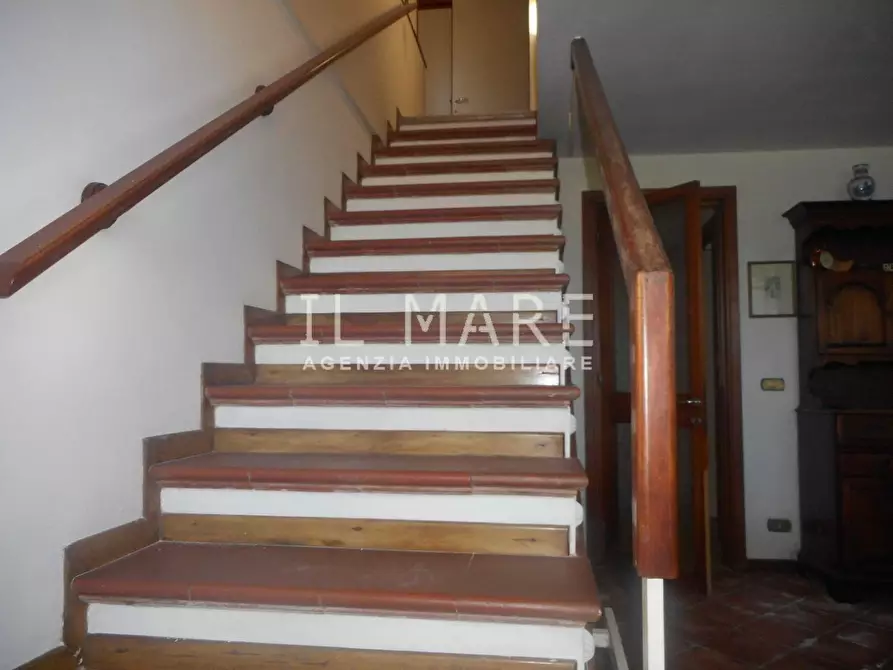 Immagine 13 di Appartamento in vendita  a Massa