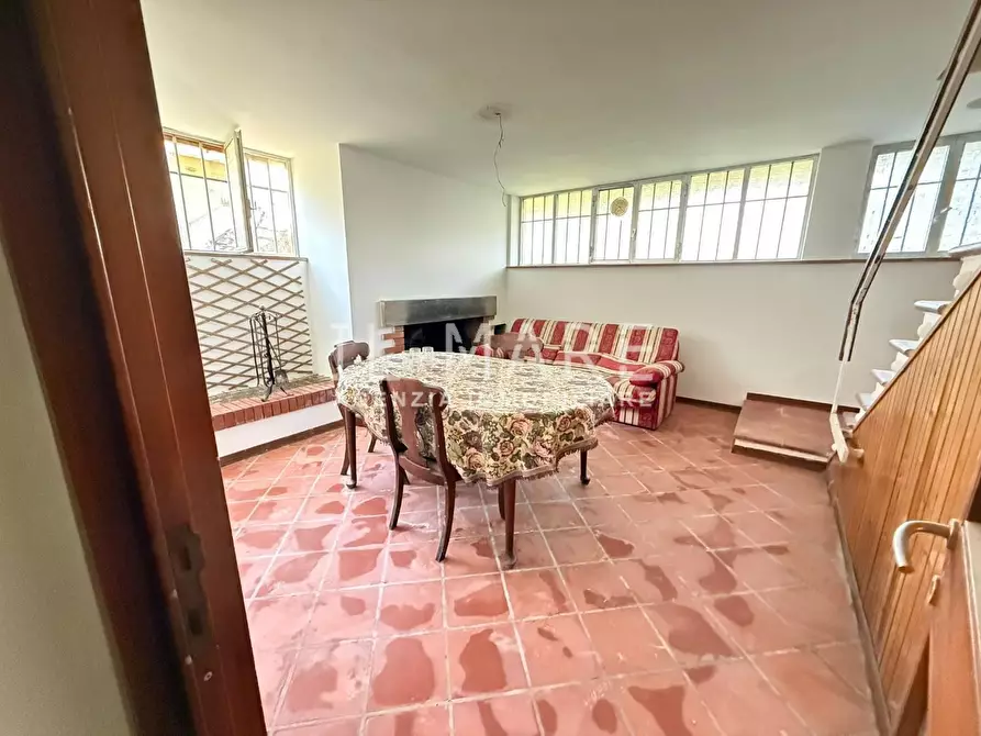 Immagine 15 di Appartamento in vendita  a Massa