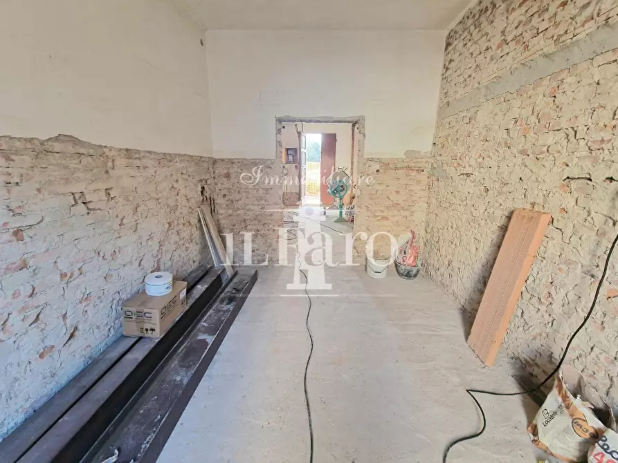 Immagine 10 di Appartamento in vendita  a Signa