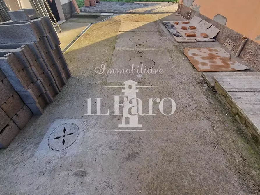 Immagine 13 di Appartamento in vendita  a Signa