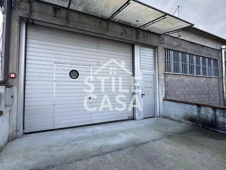 Immagine 16 di Attività artigianale in vendita  a Porcari