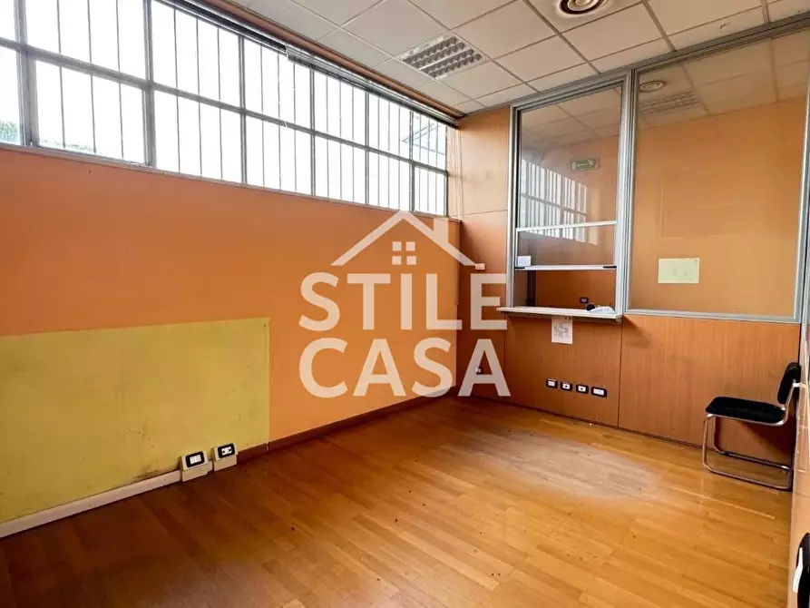 Immagine 14 di Attività artigianale in vendita  a Porcari