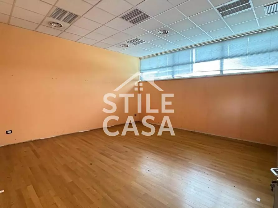 Immagine 11 di Attività artigianale in vendita  a Porcari