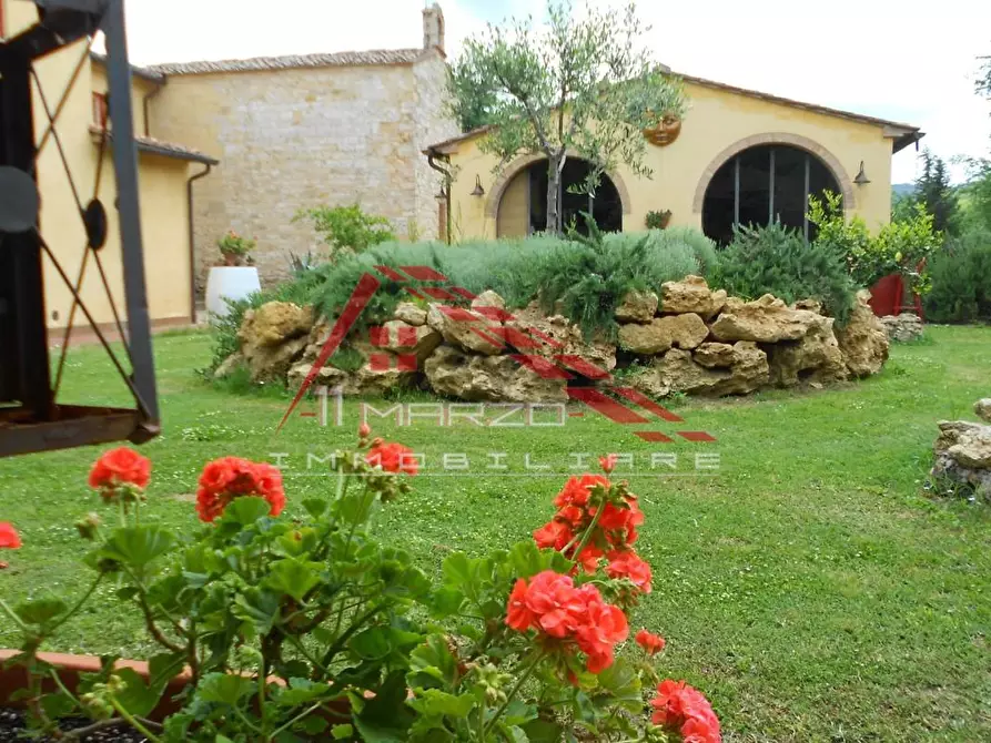 Immagine 76 di Villa in vendita  a Casciana Terme Lari