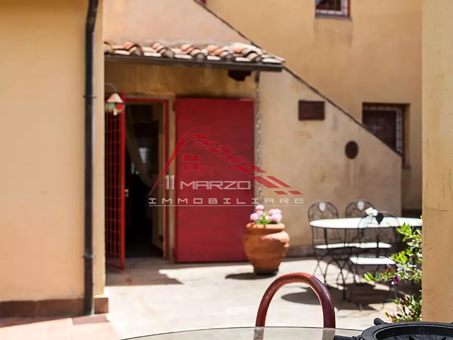 Immagine 96 di Villa in vendita  a Casciana Terme Lari