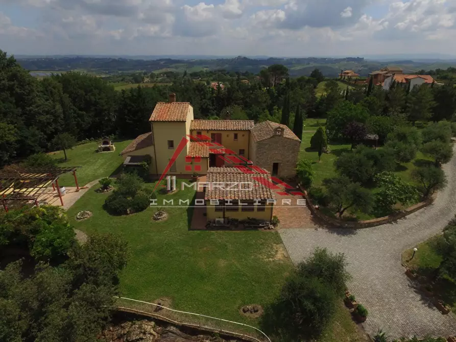 Immagine 107 di Villa in vendita  a Casciana Terme Lari