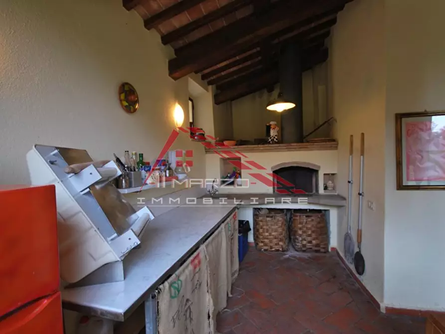 Immagine 11 di Casa colonica in vendita  a Casciana Terme Lari