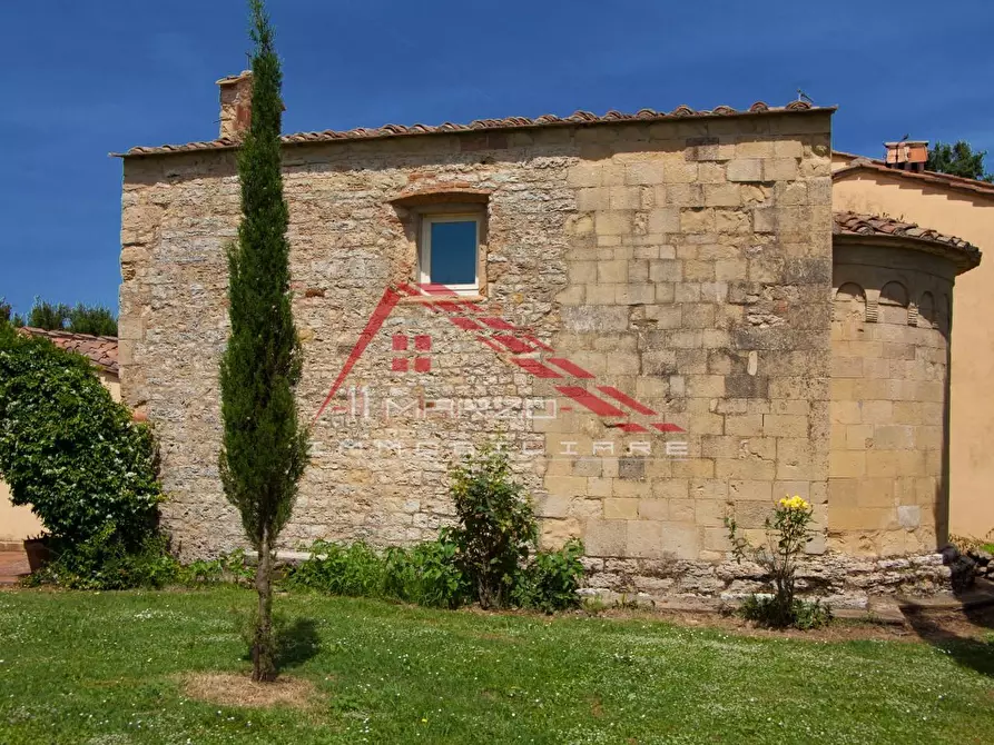 Immagine 97 di Villa in vendita  a Casciana Terme Lari