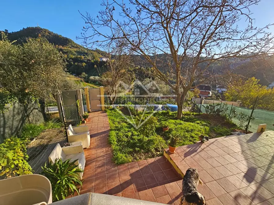 Immagine 30 di Appartamento in vendita  a Carrara