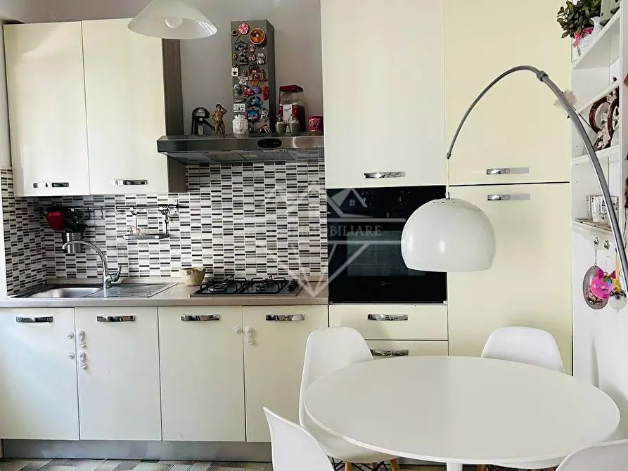 Immagine 4 di Terratetto in vendita  a Carrara