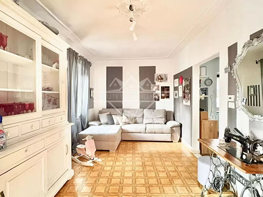 Immagine 1 di Terratetto in vendita  a Carrara