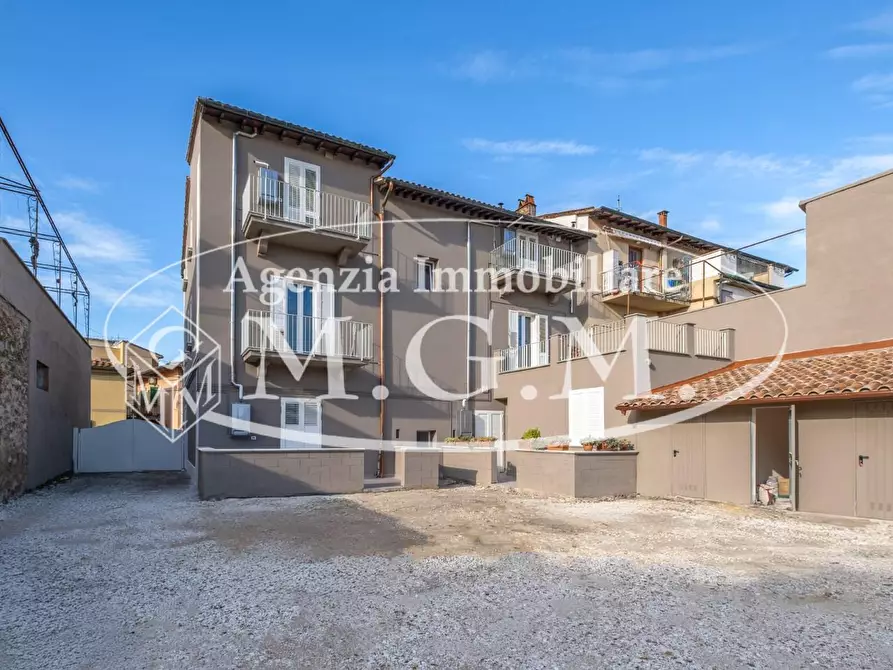 Immagine 31 di Appartamento in vendita  a Bientina