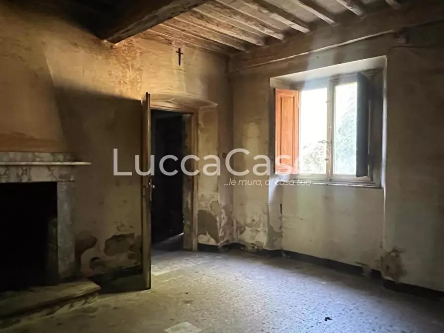 Immagine 4 di Casa indipendente in vendita  a Capannori