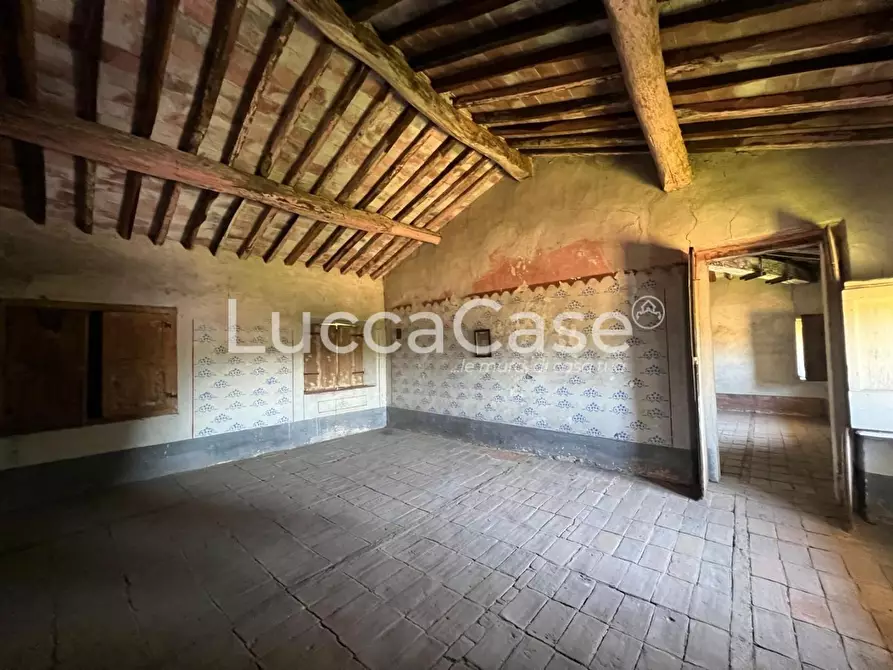 Immagine 17 di Casa indipendente in vendita  a Capannori