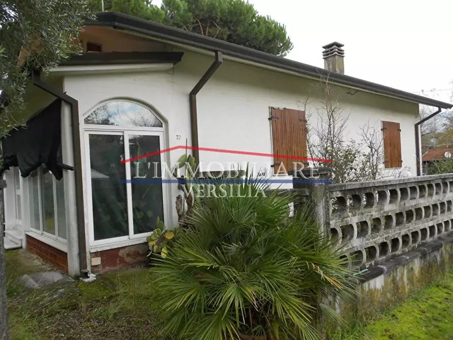 Immagine 7 di Casa indipendente in vendita  a Massa