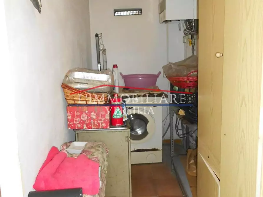 Immagine 36 di Casa indipendente in vendita  a Massa