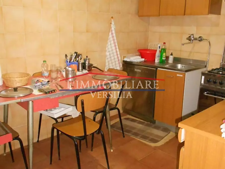 Immagine 16 di Casa indipendente in vendita  a Massa