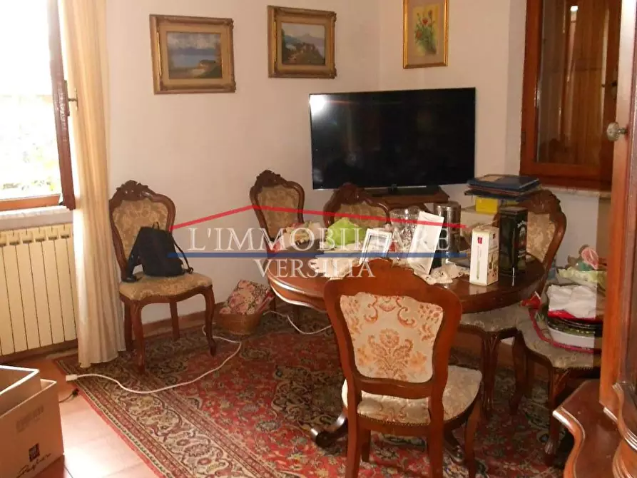 Immagine 11 di Casa indipendente in vendita  a Massa