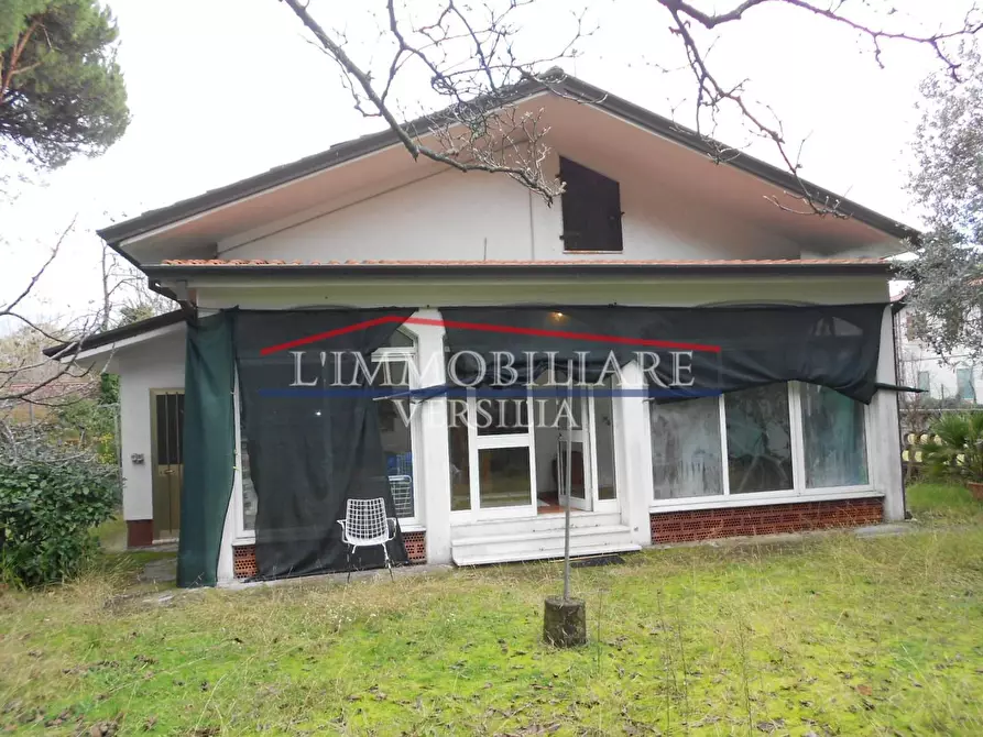 Immagine 4 di Casa indipendente in vendita  a Massa