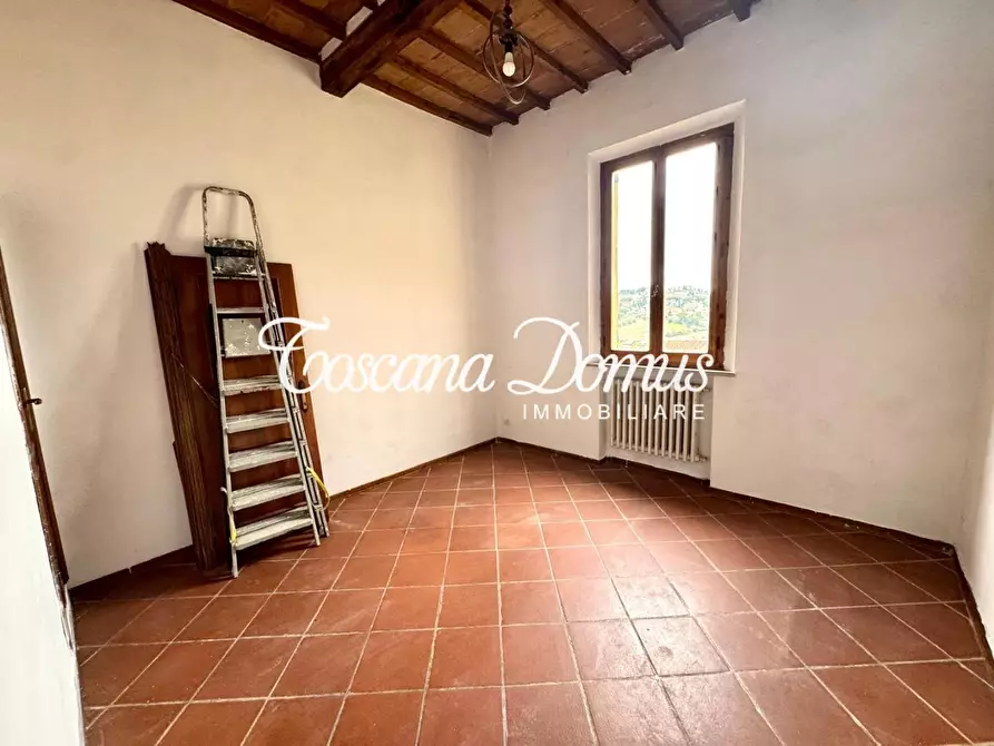 Immagine 7 di Appartamento in vendita  a Siena