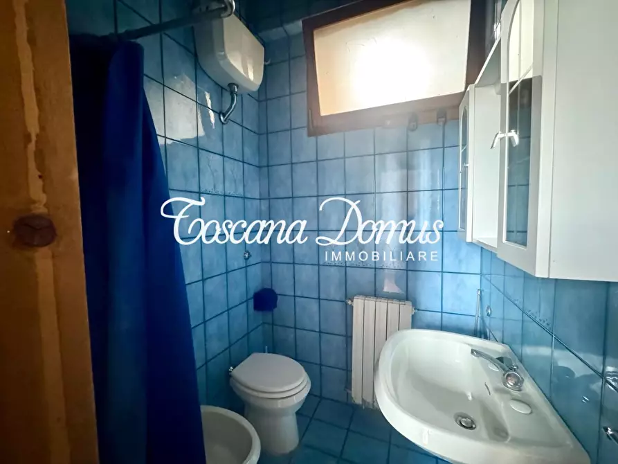 Immagine 12 di Appartamento in vendita  a Siena