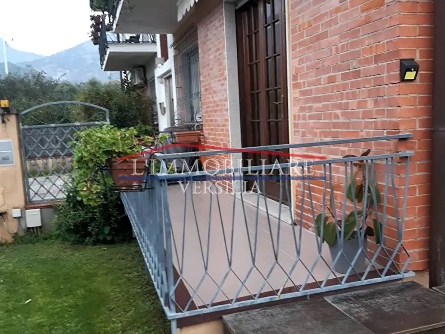 Immagine 6 di Casa quadrifamiliare in vendita  a Seravezza