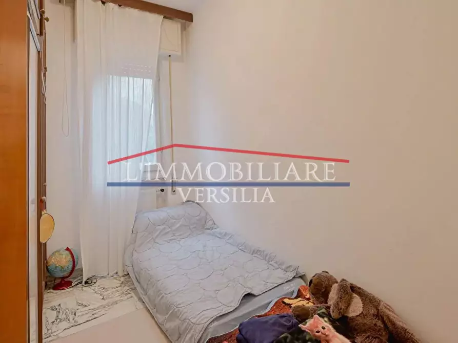 Immagine 27 di Casa quadrifamiliare in vendita  a Seravezza