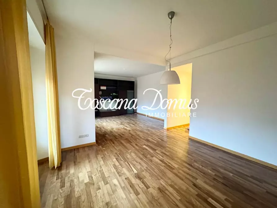 Immagine 6 di Appartamento in vendita  a Siena