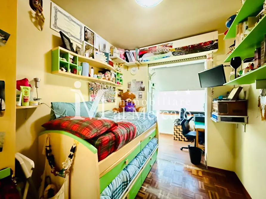 Immagine 27 di Appartamento in vendita  a Viareggio