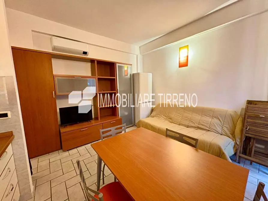 Immagine 6 di Appartamento in vendita  a Massa